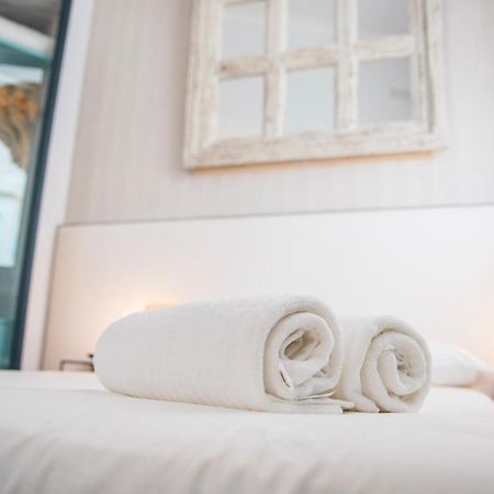 Popeye Suite Puerto Marina Espectacular Apartamento Dentro De La Isla De Puerto Marina Con Piscina En Cubierta Y A 1 Minuto De La Playa Benalmadena Luaran gambar
