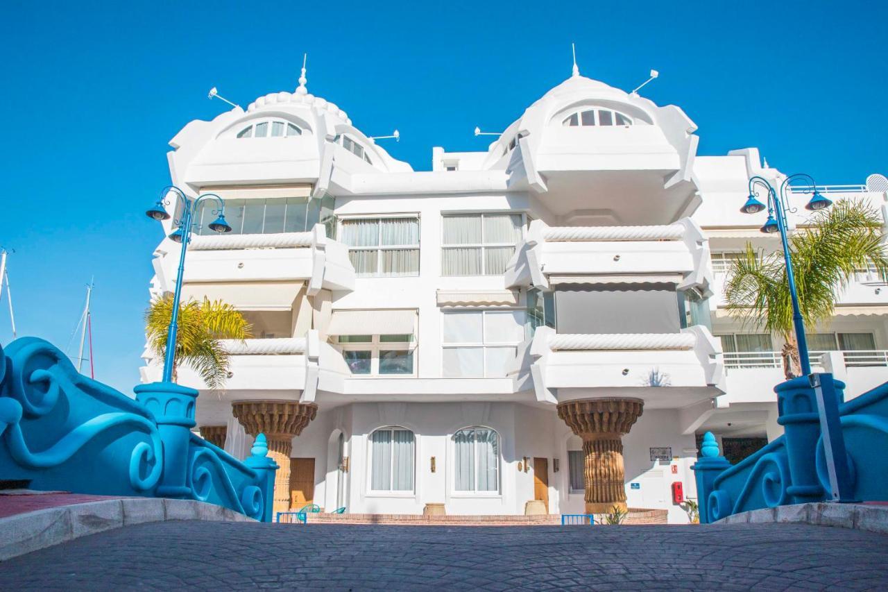 Popeye Suite Puerto Marina Espectacular Apartamento Dentro De La Isla De Puerto Marina Con Piscina En Cubierta Y A 1 Minuto De La Playa Benalmadena Luaran gambar